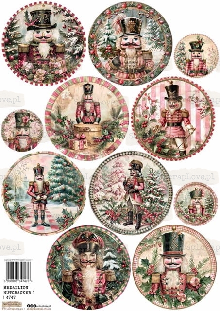 medallion nutcracker 1-1 Średni.jpeg